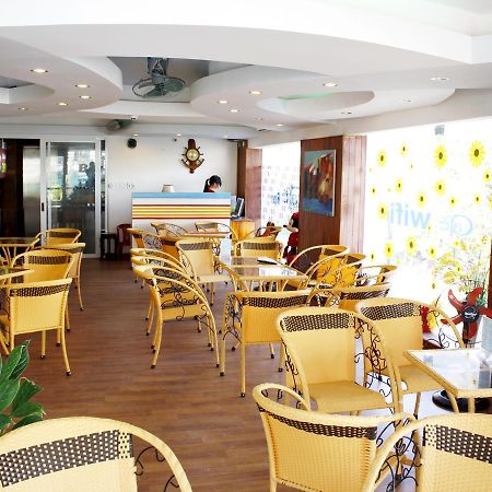 Camry Hotel Da Nang Exterior foto